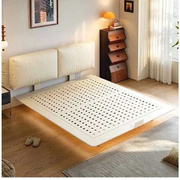YR 003 Bed