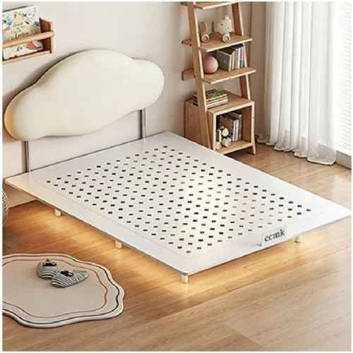 YR 006 Bed