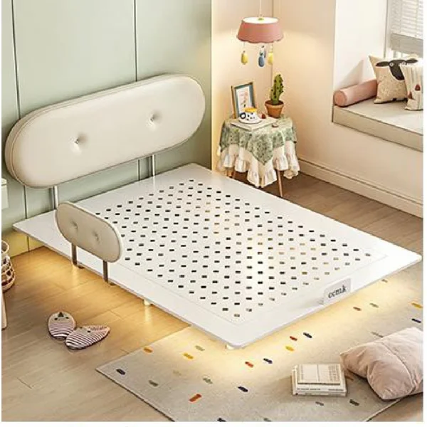 YR 010 Bed