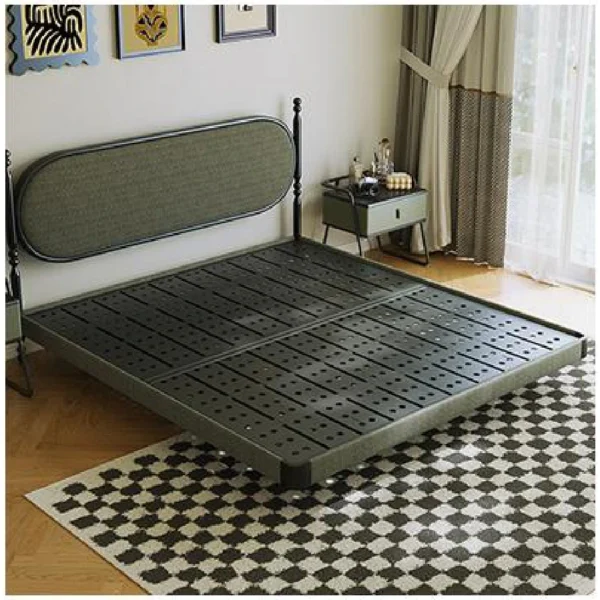 YR 057 Bed