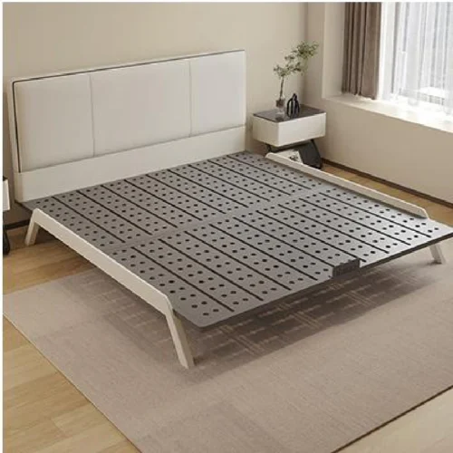 YR 079 Bed